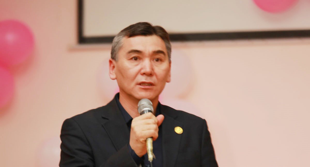 КТЖИИде 8-март - Аялдардын эл аралык күнүнө арналган иш-чара өткөрүлдү
