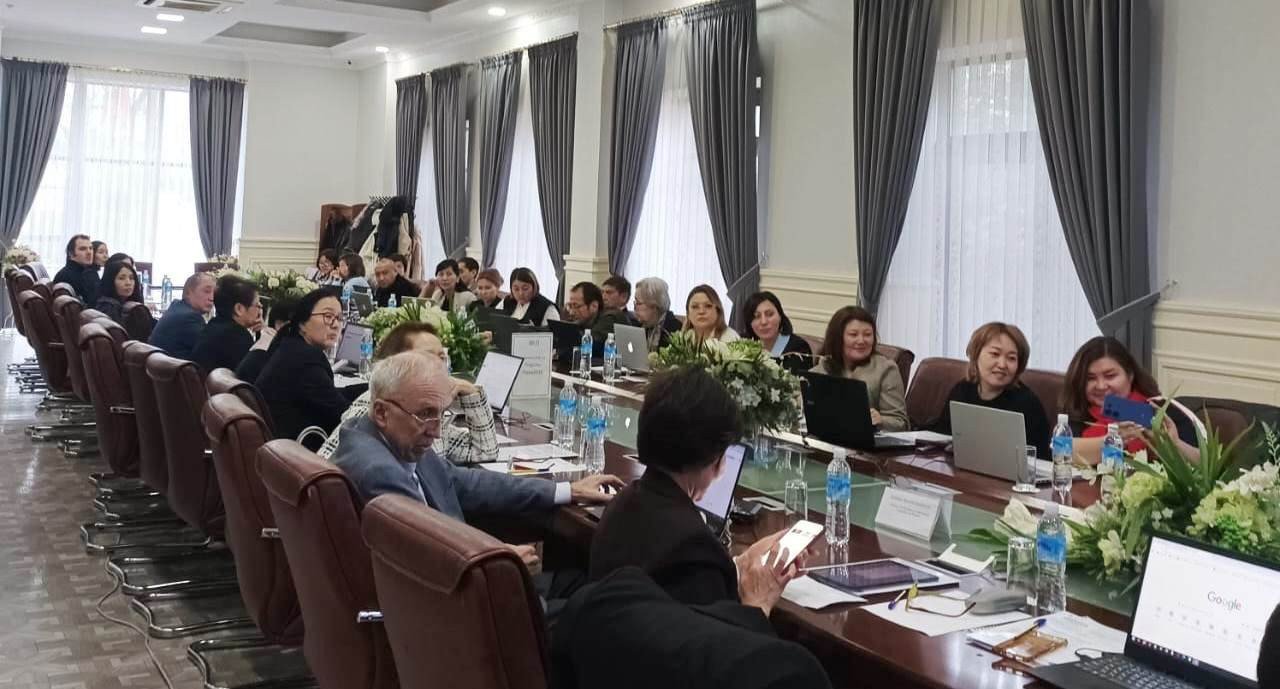 Профессора Университета Кемён провели воркшоп для ППС ИКТИИ