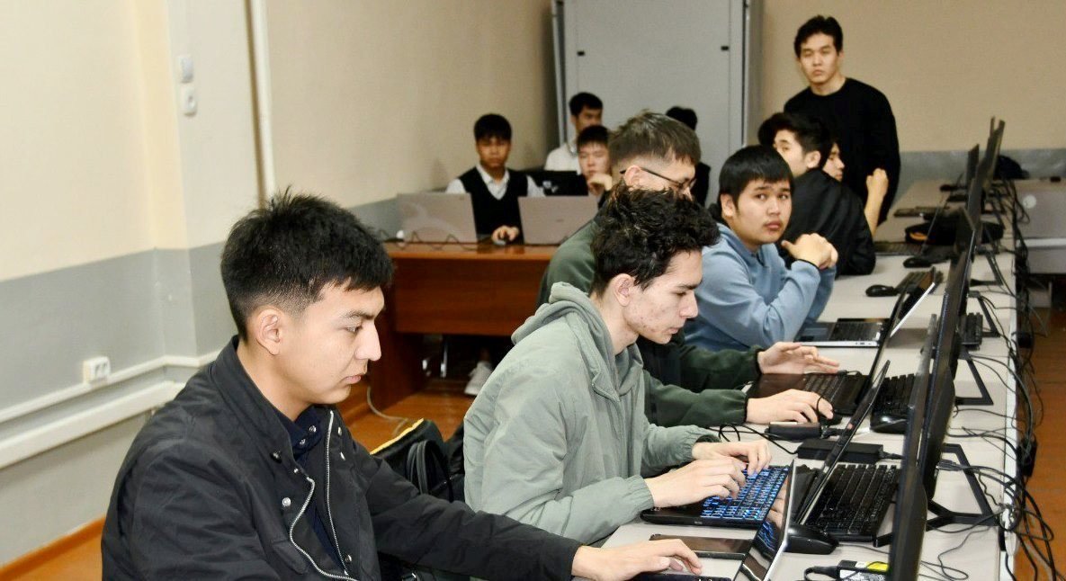 КУУда жасалма интеллект боюнча II Республикалык чемпионат өтүүдө